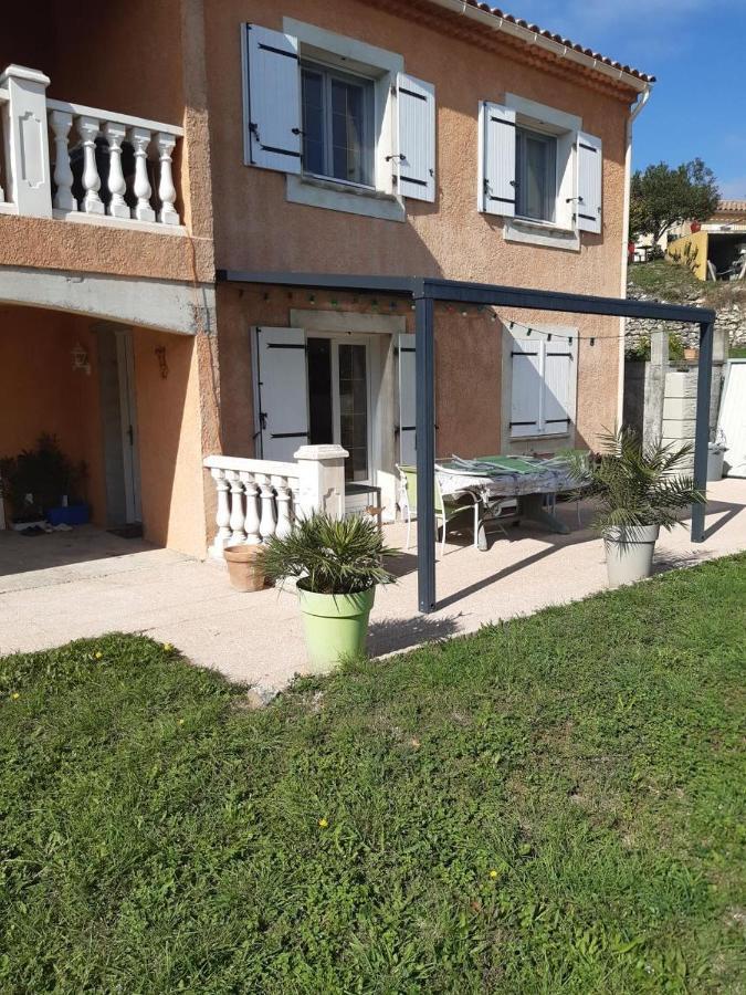 Le Calme Διαμέρισμα Viviers Εξωτερικό φωτογραφία
